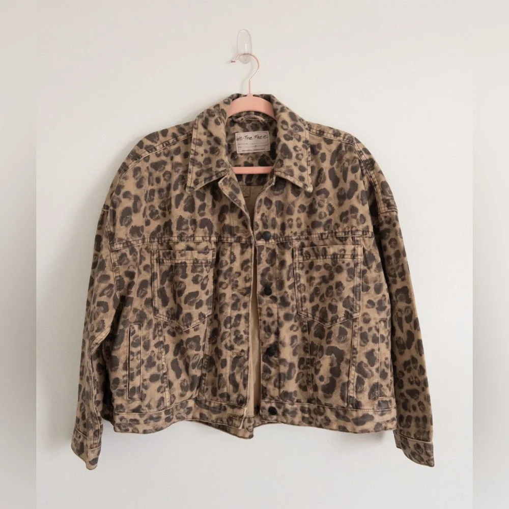 We The Free People Opal Swing Denim Jacket Leopard Print Size S - Picture 5 of 10